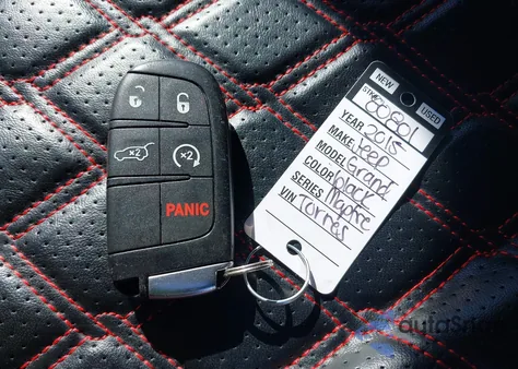 2015 Jeep Grand Cherokee Limited из США, поврежденный, VIN 1C4RJFBG0FC924124